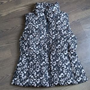 Talbots Animal Print Ladies Puffy Vest  L